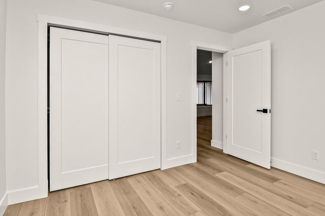 3481 N Marwin Avenue, Springfield, MO 65803