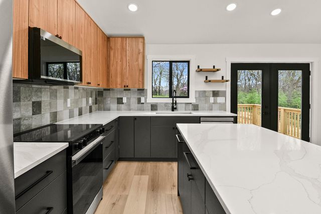 3481 N Marwin Avenue, Springfield, MO 65803