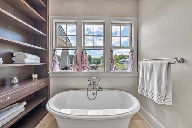 332 Saddleridge DR, Penhook, VA 24137