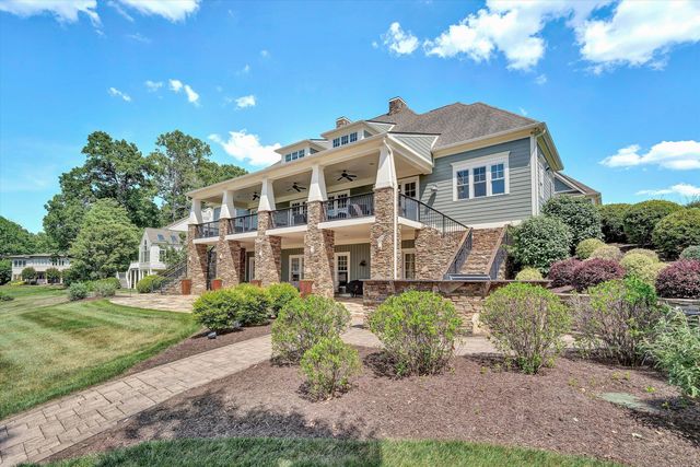 332 Saddleridge DR, Penhook, VA 24137
