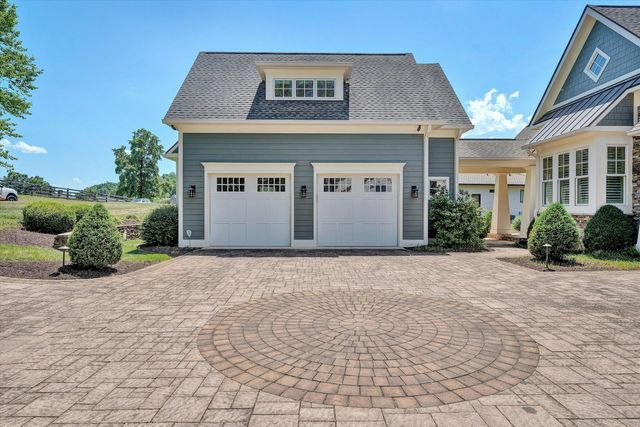 332 Saddleridge DR, Penhook, VA 24137