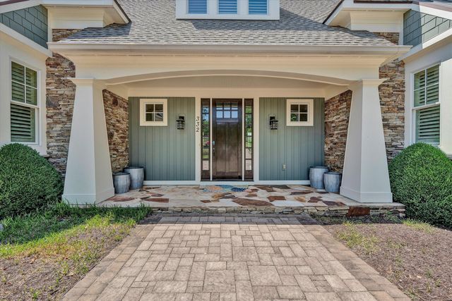 332 Saddleridge DR, Penhook, VA 24137