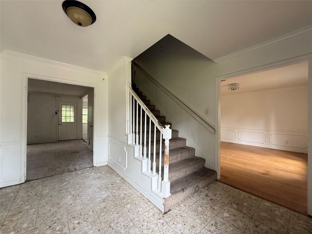 1123 Suwanee Lane, Houston, TX 77090