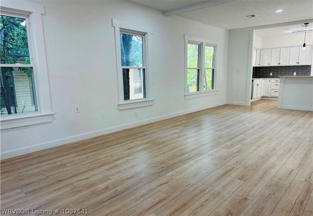 2203 S M Street, Fort Smith, AR 72901