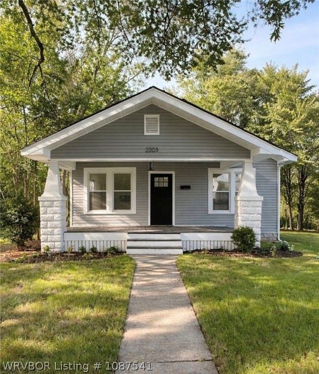 2203 S M Street, Fort Smith, AR 72901