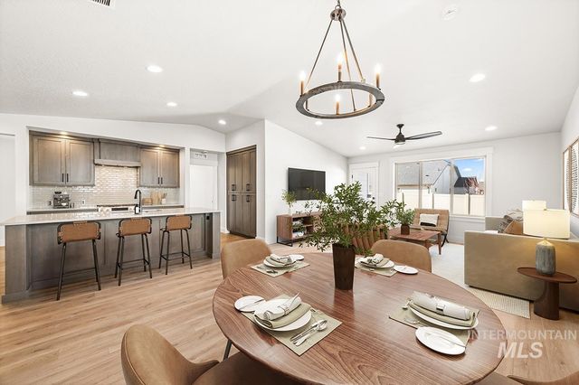 7077 S Cascabel Lane, Meridian, ID 83642