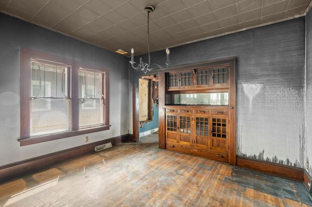1980 Stanford Avenue, Saint Paul, MN 55105