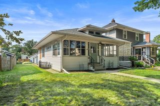 1980 Stanford Avenue, Saint Paul, MN 55105
