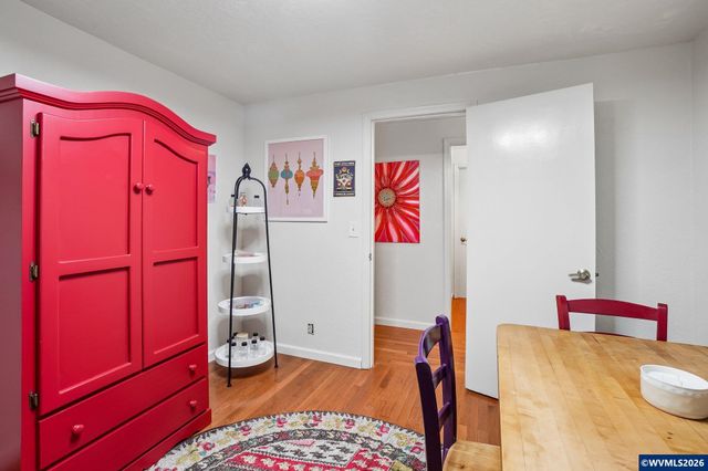 4682 Happy Dr NE, Salem, OR 97305