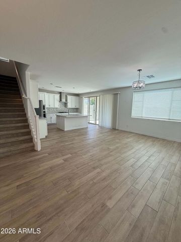 5731 S LABELLE Avenue, Mesa, AZ 85212