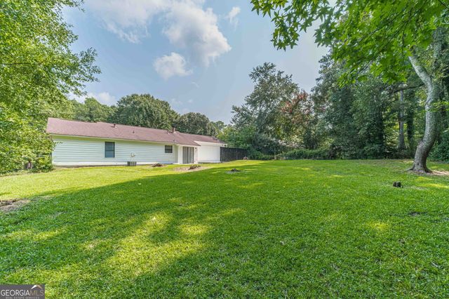 2071 Walden Park Place, Snellville, GA 30078