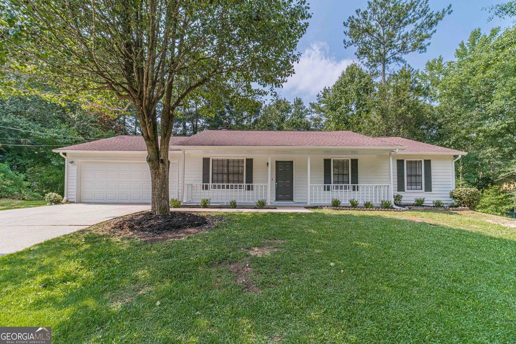 2071 Walden Park Place, Snellville, GA 30078