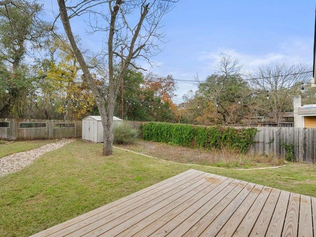 5026 Lansing DR, Austin, TX 78745