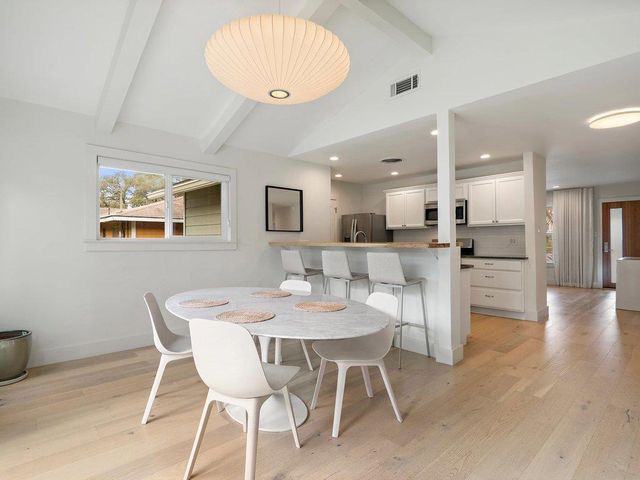 5026 Lansing DR, Austin, TX 78745