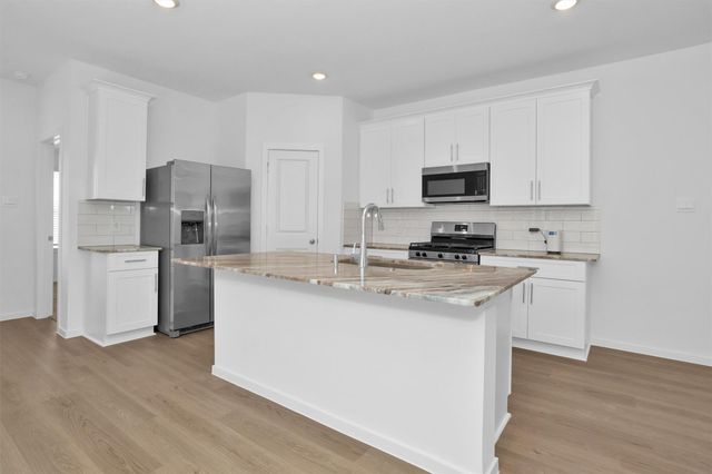 3518 Grassland Dr, League City, TX 77511