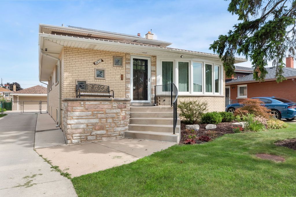 4600 W 101st Street, Oak Lawn, IL 60453 — exterior
