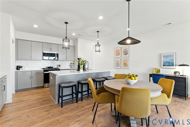 6718 Oasis Breeze Ln, Midlothian, VA 23112