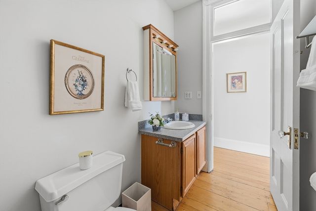 367 Somerville Ave G, Somerville, MA 02143