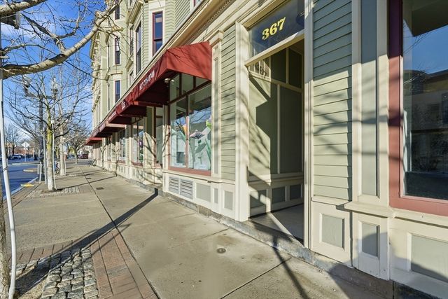 367 Somerville Ave G, Somerville, MA 02143