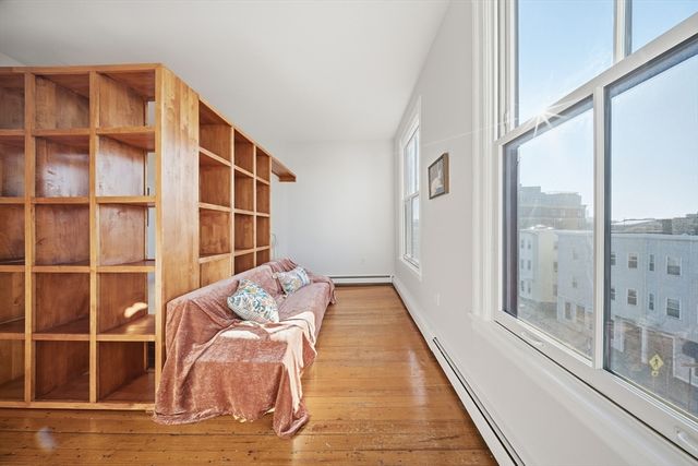 367 Somerville Ave G, Somerville, MA 02143