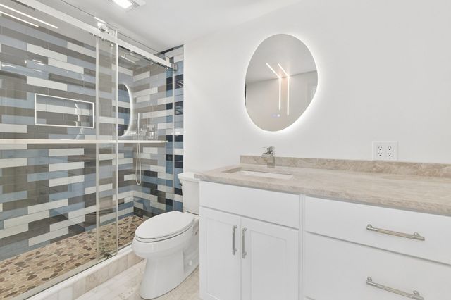 1 Frances Rd, Burlington, MA 01803
