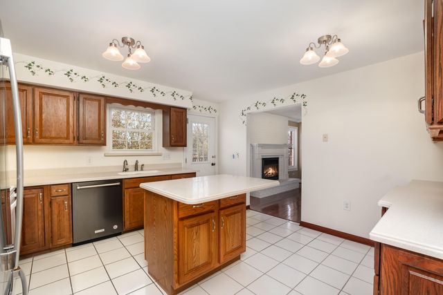 8868 Valley Circle Drive, Florence, KY 41042