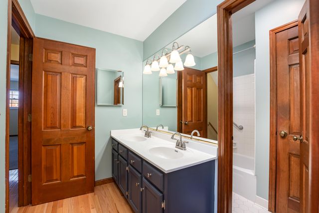 8868 Valley Circle Drive, Florence, KY 41042