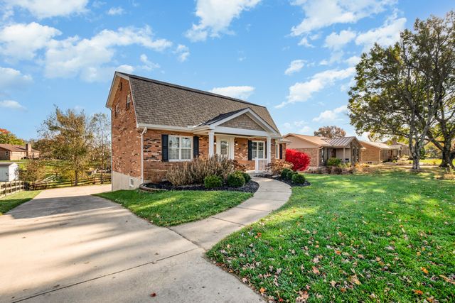 8868 Valley Circle Drive, Florence, KY 41042