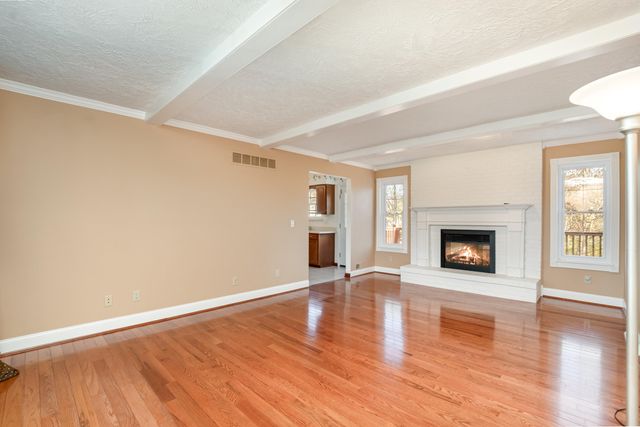 8868 Valley Circle Drive, Florence, KY 41042