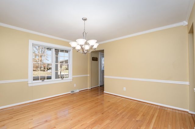 8868 Valley Circle Drive, Florence, KY 41042