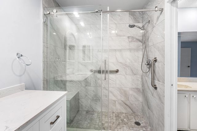 5041 Pine Drive, Boynton Beach, FL 33437