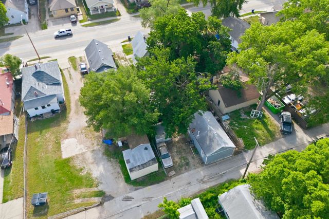 611 S Hydraulic Ave, Wichita, KS 67211