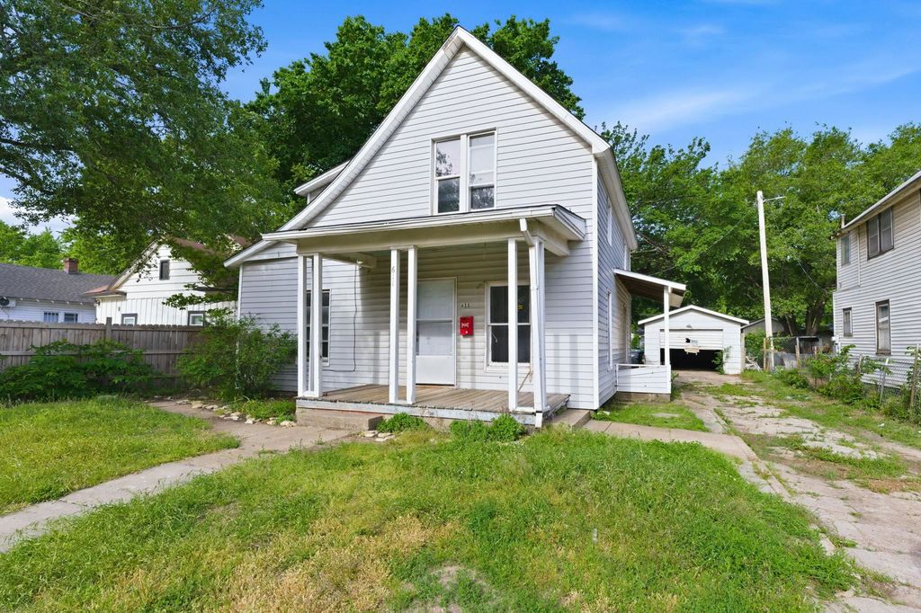611 S Hydraulic Ave, Wichita, KS 67211