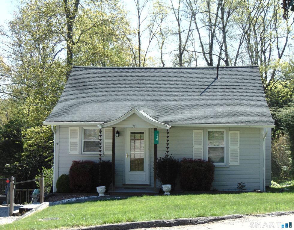 34 Wildwood Road, East Haddam, CT 06415