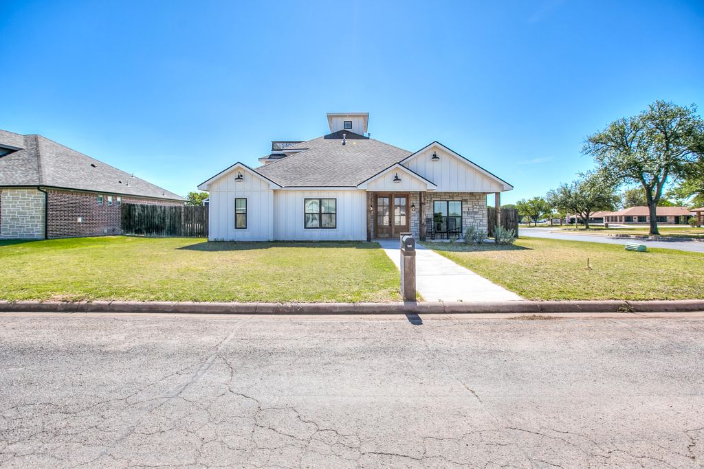 7614 Aspen Avenue, San Angelo, TX 76904