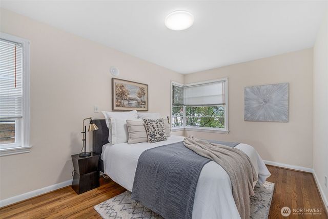 555 Galer Street, Seattle, WA 98109