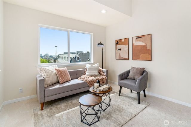 555 Galer Street, Seattle, WA 98109