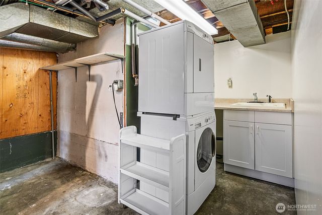 555 Galer Street, Seattle, WA 98109