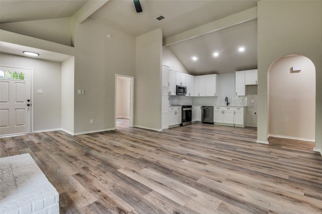 7164 Fire Hill Drive, Fort Worth, TX 76137