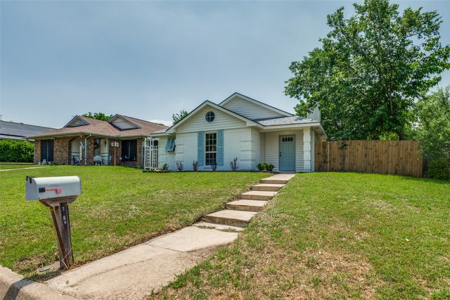 7164 Fire Hill Drive, Fort Worth, TX 76137