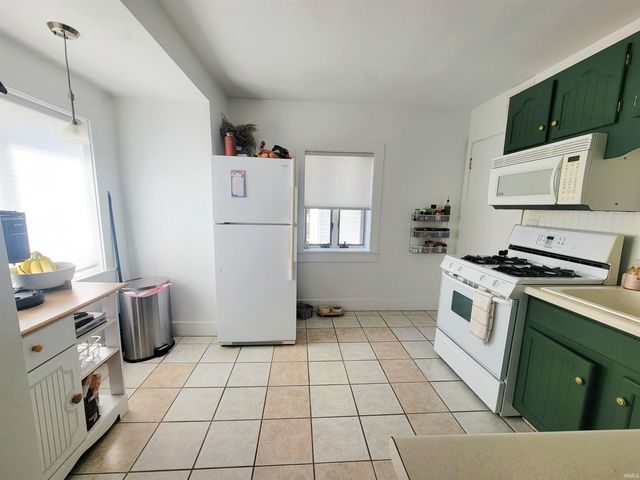 1205 E Reynolds Street, Goshen, IN 46528