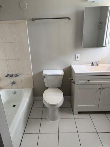 850 E Commercial Blvd 234D, Oakland Park, FL 33334