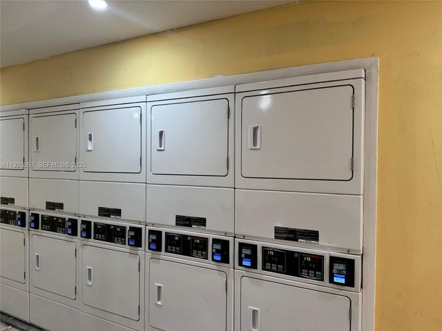 850 E Commercial Blvd 234D, Oakland Park, FL 33334