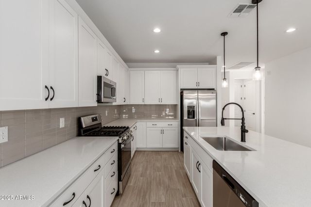 11404 S 50TH Lane, Laveen, AZ 85339