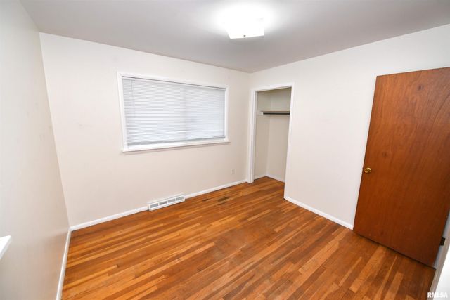 1626 W WILLCOX Avenue, Peoria, IL 61604