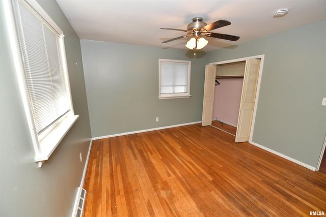 1626 W WILLCOX Avenue, Peoria, IL 61604