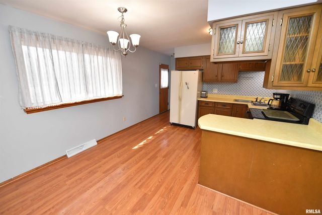 1626 W WILLCOX Avenue, Peoria, IL 61604