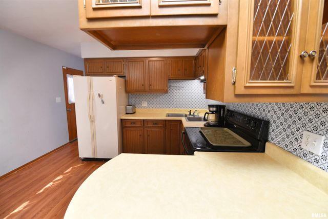 1626 W WILLCOX Avenue, Peoria, IL 61604