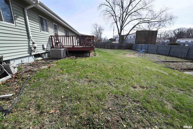 1626 W WILLCOX Avenue, Peoria, IL 61604