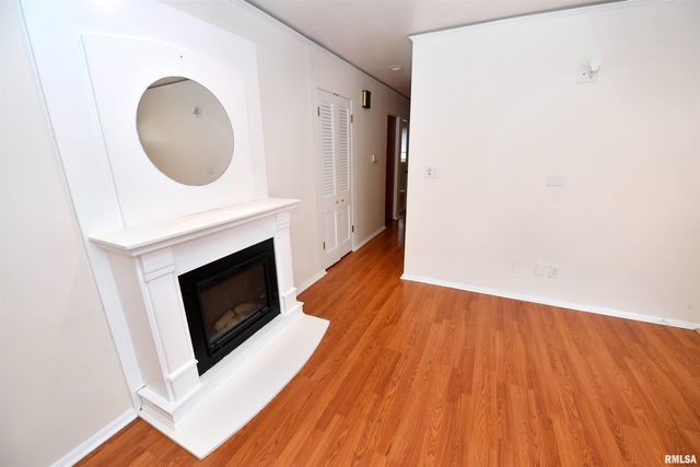 1626 W WILLCOX Avenue, Peoria, IL 61604